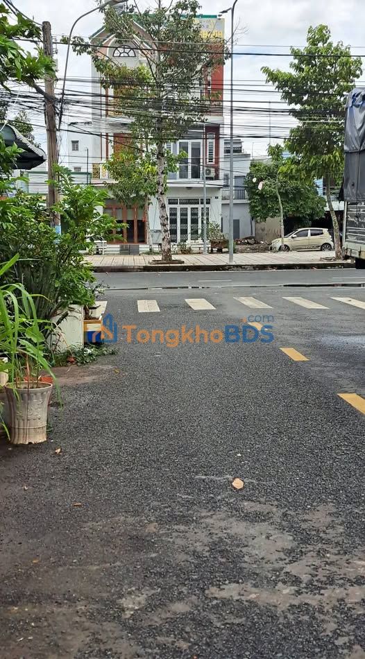 Nhà cấp 4 góc hẻm thông Xẻo Trôm, Long Xuyên - 70m² Giá 2 Tỷ