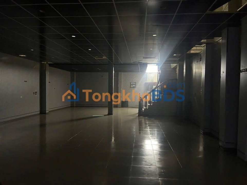 Cho thuê nhà mặt tiền 9.5m đường Quang Trung, Hà Đông - 200m², giá 9 triệu