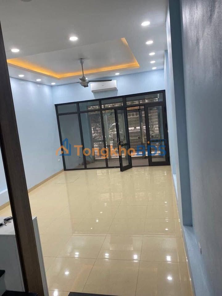 Cho thuê Sàn VP Lacasta, Tây Hồ - 25-100m², Giá 3-10tr/tháng