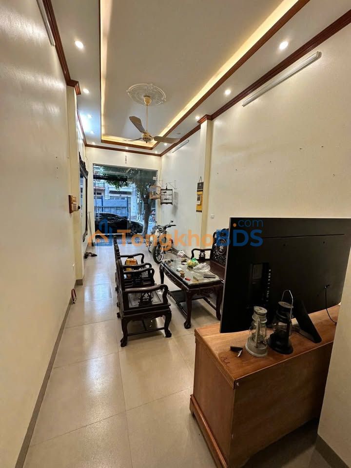 Nhà Mặt Tiền Kinh Doanh Đường Thiên Đức, Bắc Ninh - 79.2m² Giá 9 Tỷ