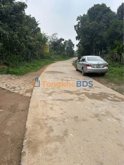 Bán đất Yên Bái 320m² - Sổ đỏ thổ cư, giá 1.1 tỷ