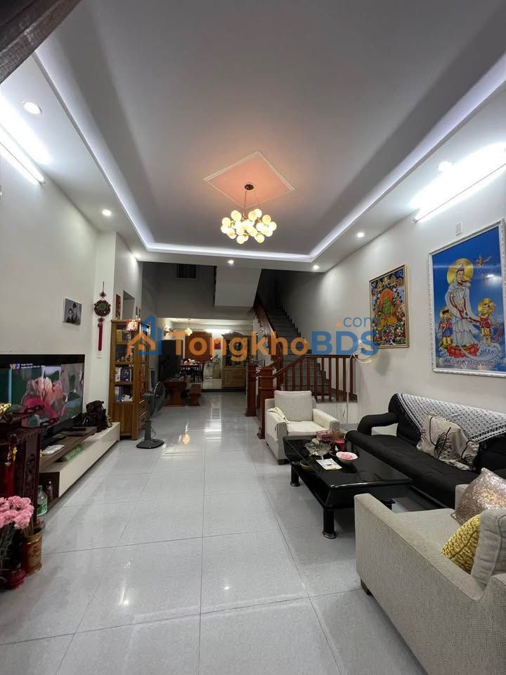 Nhà mặt tiền Hoàng Thế Thiện 120m² 9 tỷ - Mặt tiền kinh doanh