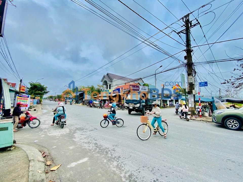 Bán đất 116m² Trục Trường Sa, Đà Nẵng - Sổ đỏ, Giá chỉ 7xx triệu