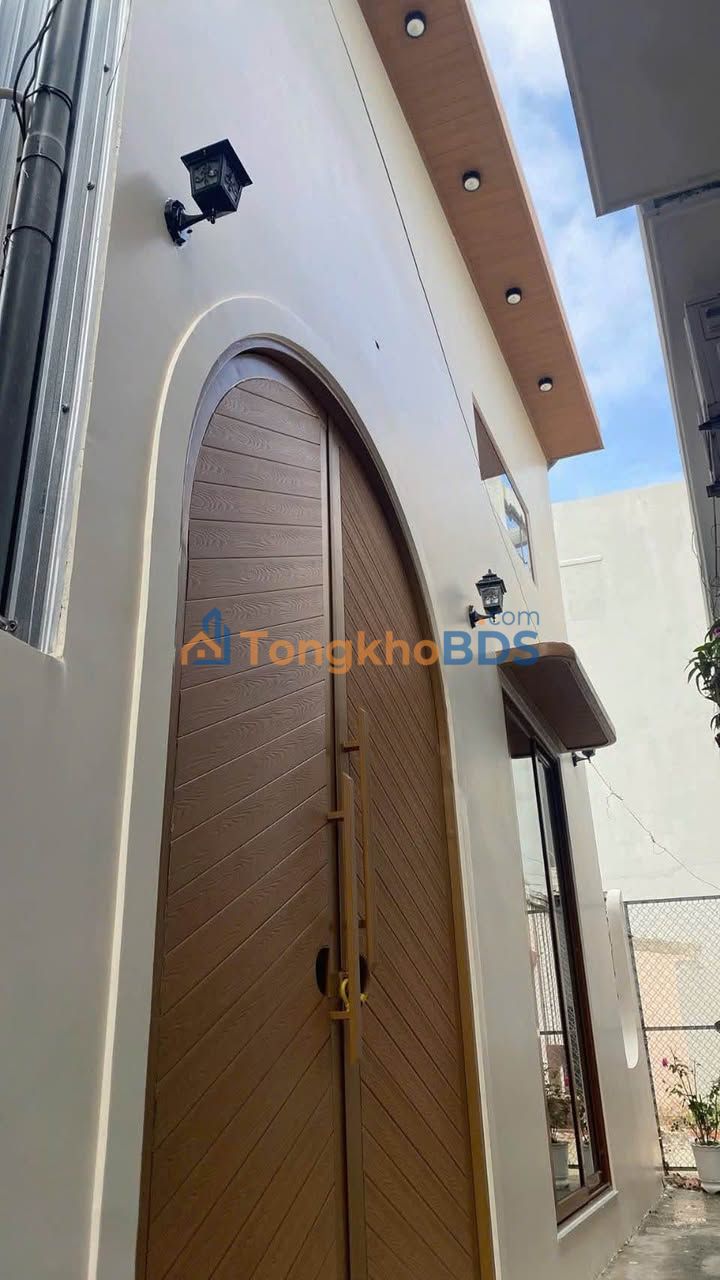 Nhà Kiệt Hoàng Thúc Trâm, 73m², 2 Tầng, 3PN - Giá 4.95 Tỷ TL