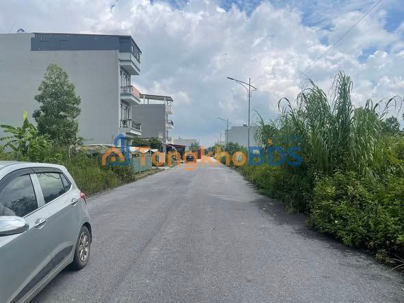 Đất nền 90m² đấu giá Tân Lập, Lục Ngạn - Sẵn sổ, giá 18 tỷ