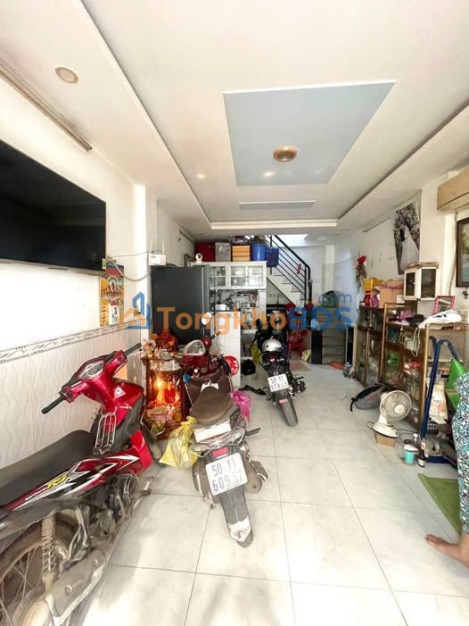 Nhà SHR Bà Điểm 35m² - 2 Tỷ 8, Sẵn Ở Ngay