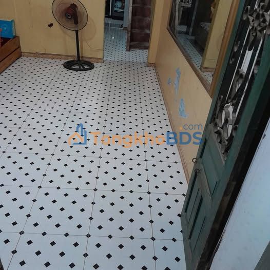 Cho Thuê Nhà Ngõ 141 Phù Long, Nam Định - Sẵn Sàng Ở Ngay