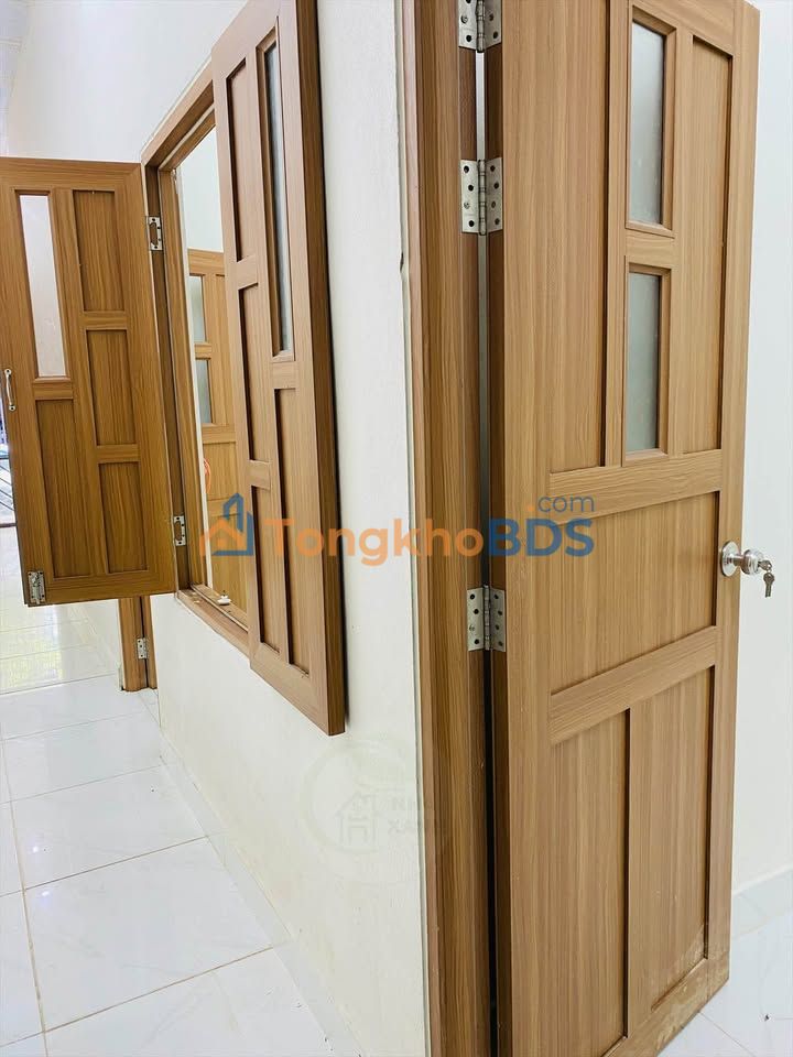 Cho thuê nhà nguyên căn Trần Văn Ơn, Huế - 142m² kinh doanh đa ngành