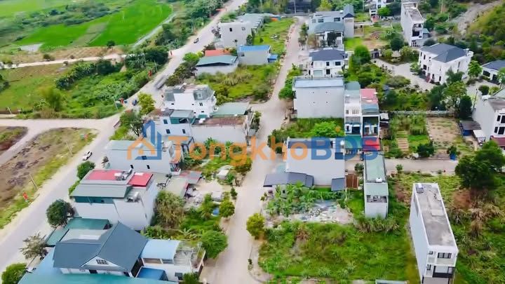 Đất nền Kỳ Sơn, Hòa Bình 2480m² - Sổ đỏ sẵn, lô góc, mặt tiền dài