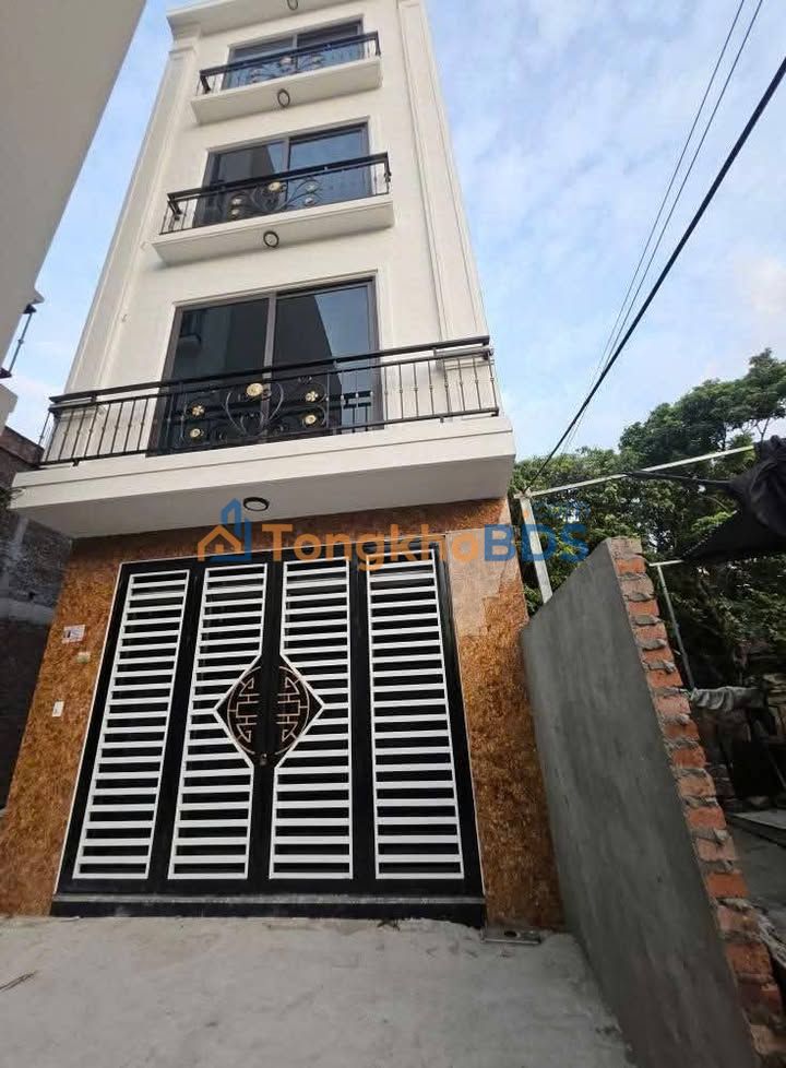 Nhà Nguyên Căn 4 Tầng, 42m², Cối Xa, Hoài Đức - Giá 7 Triệu/Tháng