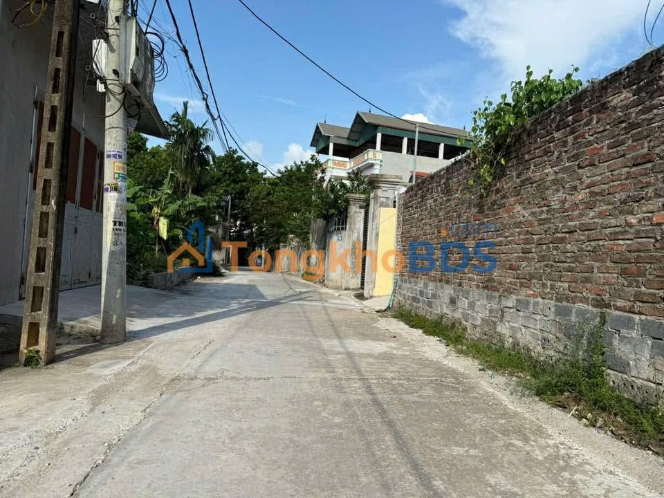 Đất Phù Lưu Tế, Mỹ Đức: 99m² Sổ Đỏ Full Thổ Cư, Mặt Tiền Rộng Hơn 8m - Chỉ 2 Tỷ