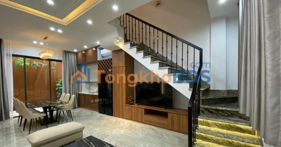 Cho thuê nhà Phường 11, Vũng Tàu - 2PN Sạch Đẹp, Giá 4.5 Triệu/tháng