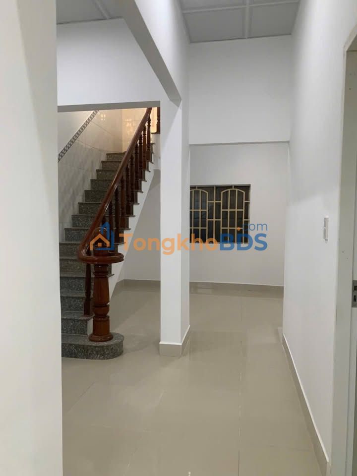 Bán nhà Phường 12 Vũng Tàu 72m² - Sổ riêng, quy hoạch TMDV