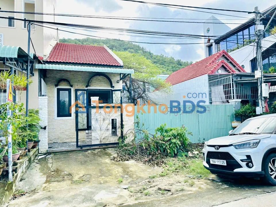 Nhà Sân Vườn 150m² View Sông Thủy Tú - Giá Tốt 9-10 Triệu