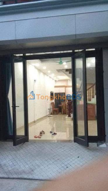 Nhà Phân Lô Duy Tân 50m² - Ô Tô Tránh, Gần Sứ Quán Mỹ - 25.5 Tỷ