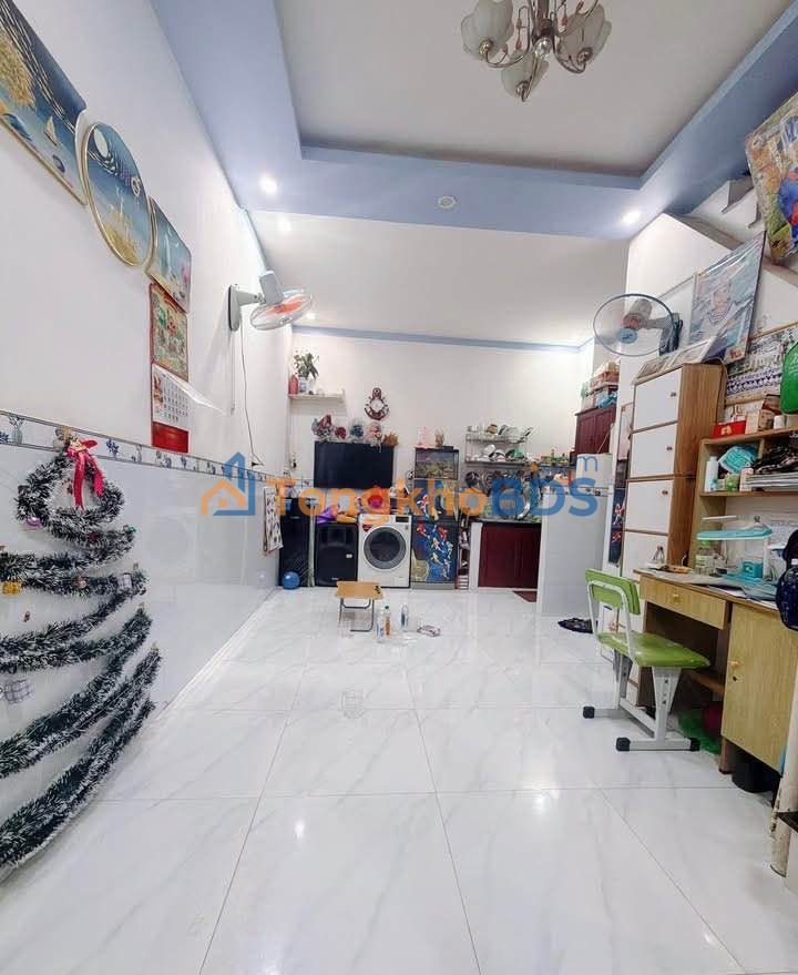 Nhà 2 Tầng Ngay Chợ Dĩ An 1 - 29m² Thổ Cư, Giá 1.18 Tỷ