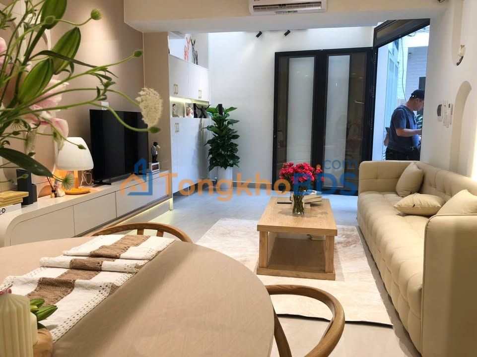 Nhà 4PN Hẻm Xe Hơi Phan Văn Trị, Gò Vấp - 8.7 Tỷ