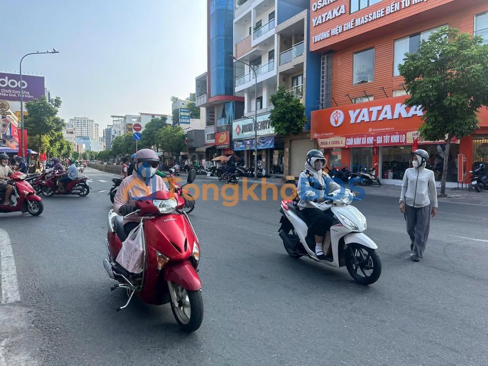 Mặt tiền Lũy Bán Bích Tân Phú - 170m² 24 tỷ, 10 phòng trọ 45tr/tháng