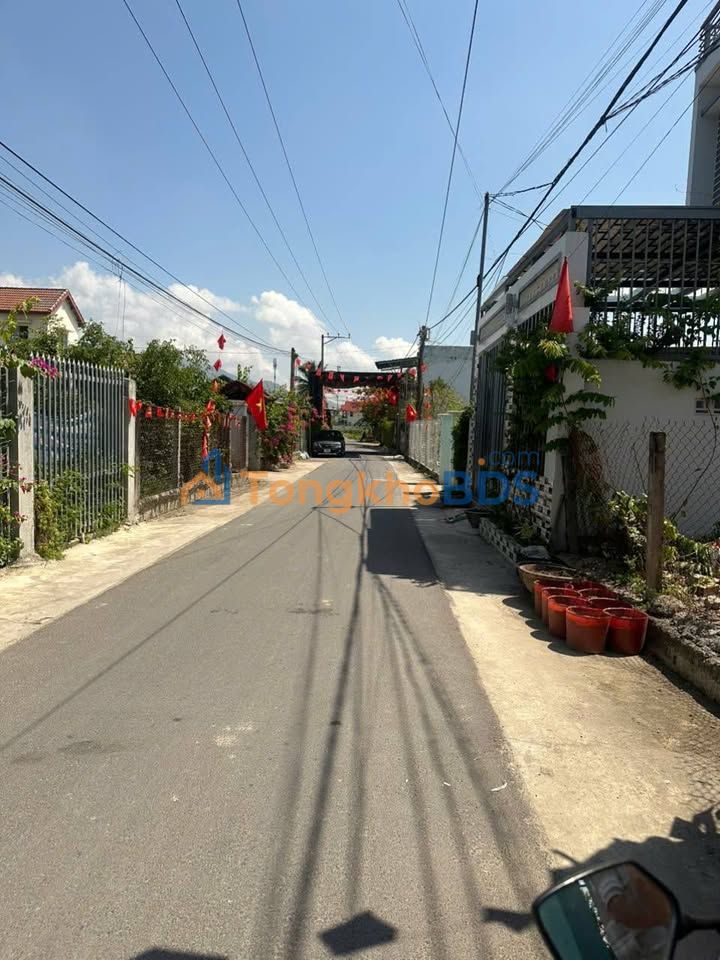 Nhà 2 Lầu Diên Toàn 132m² - Kinh Doanh Đắc Lợi Gần Ngã 4 QL1A