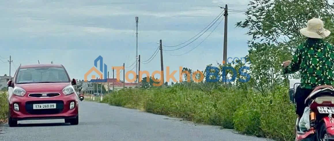 Đất Lô Góc Mặt Tiền Trục Huyện Kiến Xương - 85m² Sổ Đỏ Sẵn Sàng