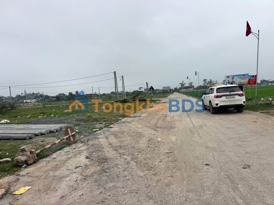 Đất đấu giá Nghi Kiều 200m² - Sổ hồng HĐMB, giá 2.1 tỷ