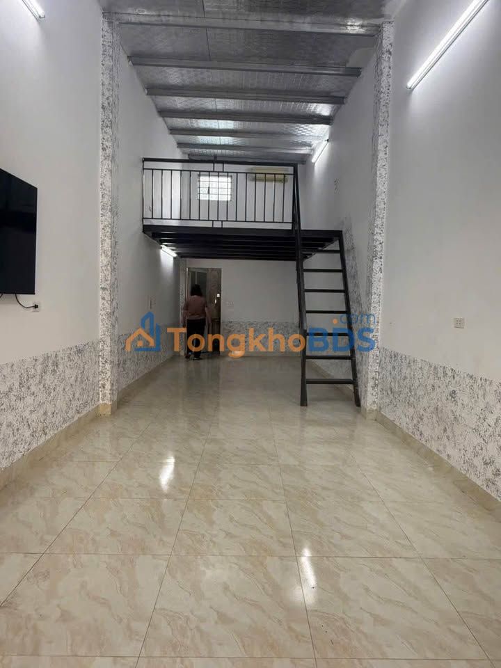 Nhà Cấp 4 Cho Thuê Ngõ 46 Hạ Trại, Long Biên - 45m² Sẵn Ở Ngay