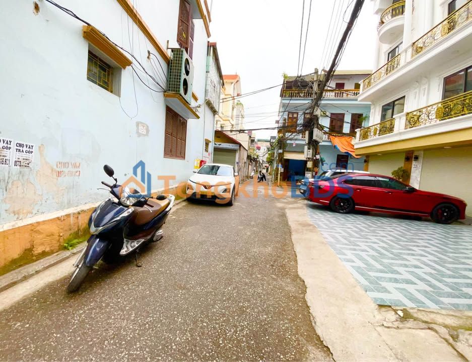 Nhà 45m² 6 Tầng, Gara Ô Tô, Thang Máy Tư Đình 13.6 Tỷ