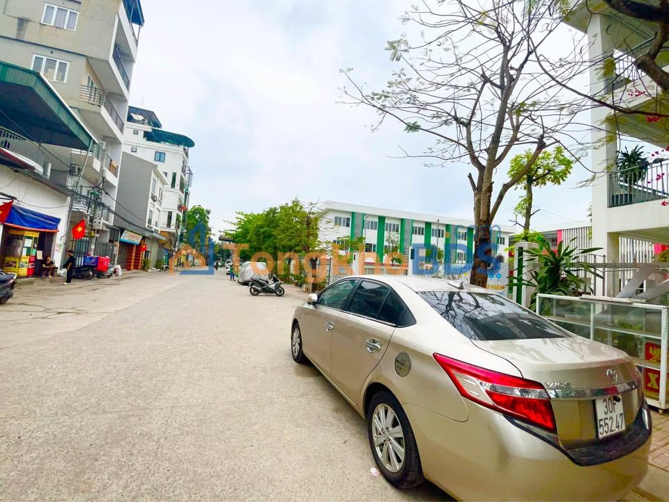 Nhà 3 Tầng Tặng Đất 94m² Bát Khối, Long Biên - Kinh Doanh Đỉnh Cao, Ô Tô Tránh