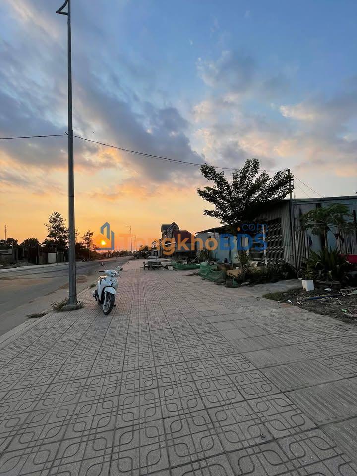 Mặt tiền Nam Kỳ Khởi Nghĩa, Quảng Tiến - Kinh doanh đắc lợi 240m²