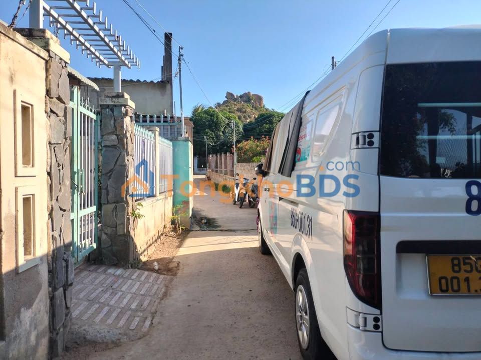 Nhà Hẻm Ô Tô 104m² Đường 702 Nha Trang - Sân Rộng, Giá 760 Triệu