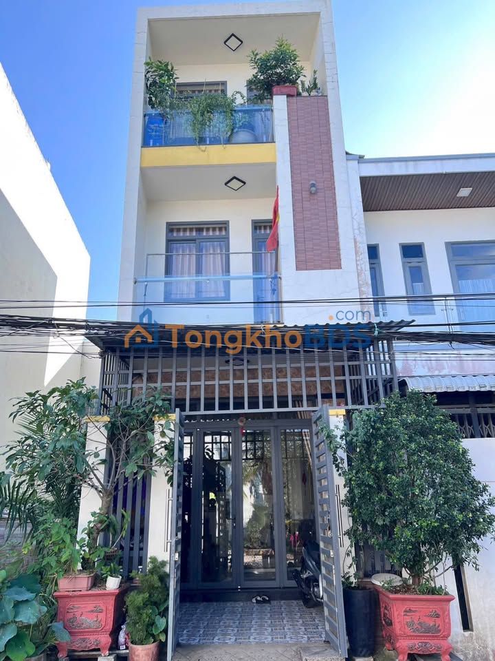 Nhà Mặt Tiền 2 Lối Thoát Lê Hồng Nhi, Cái Răng - Kinh Doanh Đa Ngành 61m²