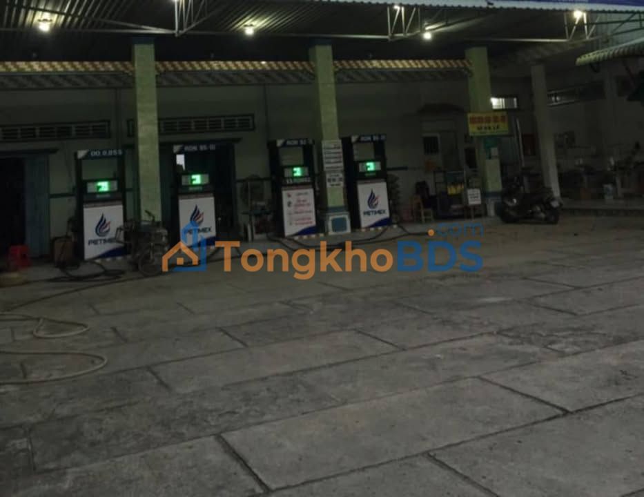 Bán Gấp Đất Vĩnh Long 850m² Có Nhà Cấp 4 & Cây Xăng Kinh Doanh