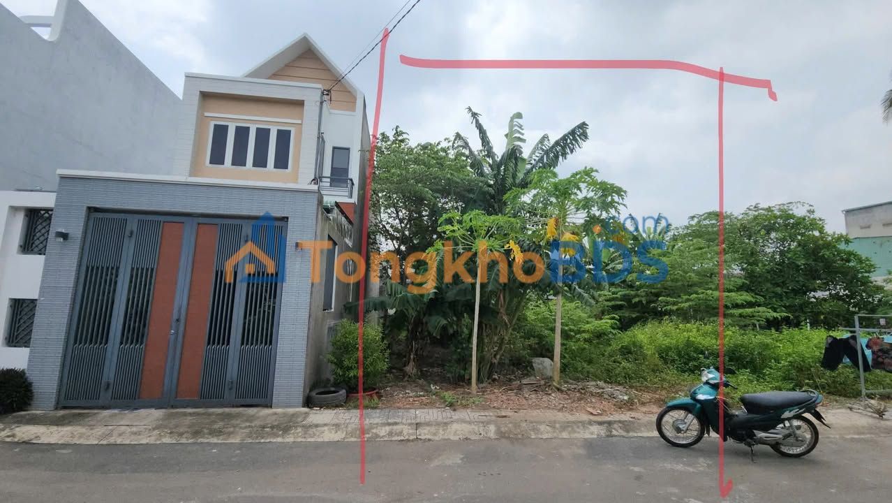 Property main image