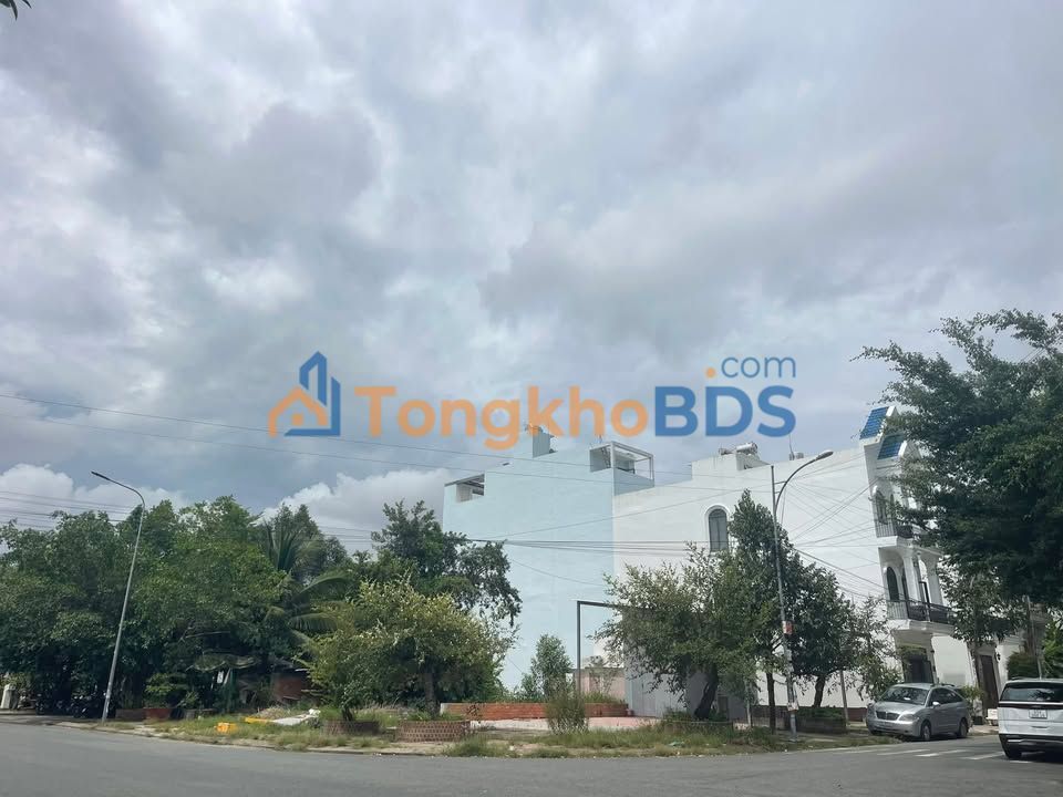 Bán Nền Góc 2 Mặt Tiền KDC Văn Hoá Tây Đô, Cần Thơ - 136m² Giá 8.5 Tỷ