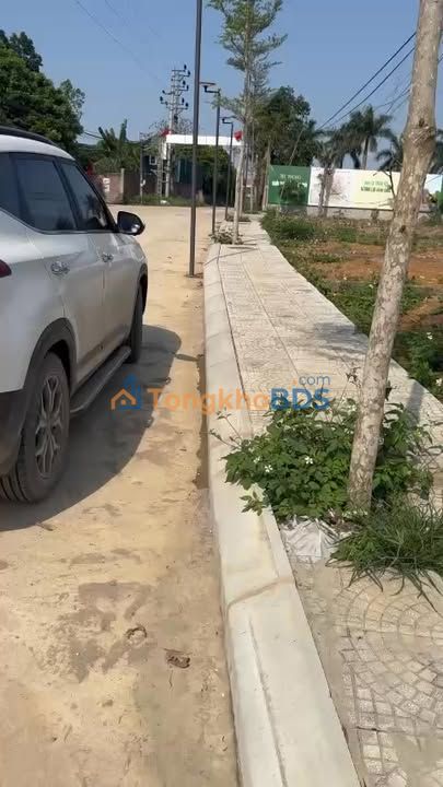 Bán đất Xuân Mai 180m² - Đường ô tô, chính chủ, hơn 2 tỷ