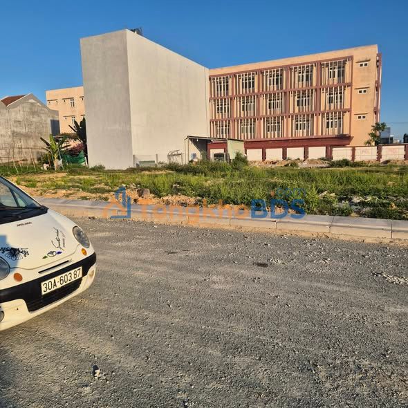 Đất Vàng Mặt Tiền D4 Tuy Hòa - Đối Diện BV Sản Nhi, 70m², Sổ Hồng Sẵn Sàng