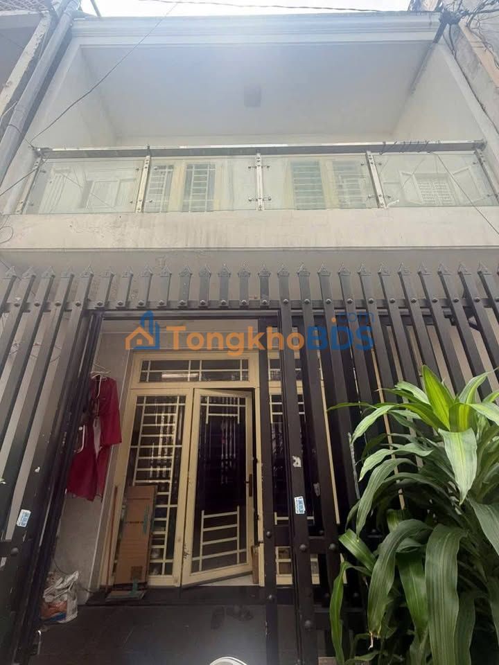 Cho thuê nhà 2 tầng, 67m² mặt tiền 5m, P.13 Q.3 - Giá 20 triệu/tháng