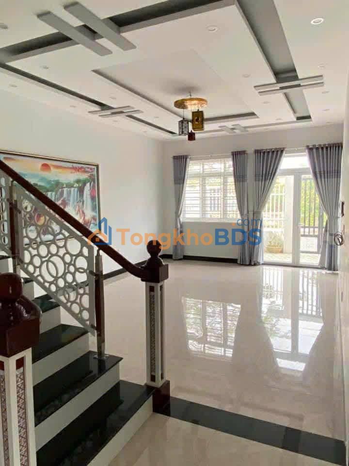 Cho thuê nhà 2 mặt tiền KQH Bàu Vá, Huế - 250m² - 15 triệu/tháng