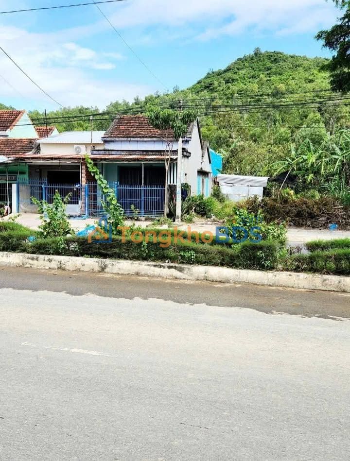 Nhà Mặt Tiền Đường 16/7 Ninh Hòa - 125m² - Giá 2.85 Tỷ