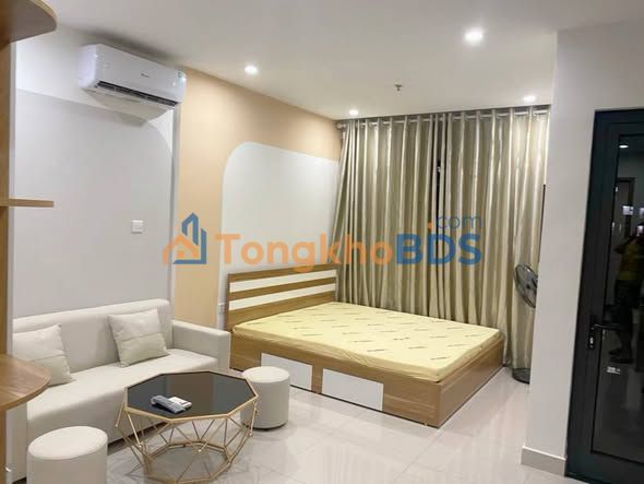 Bán gấp Studio Vinhomes Ocean Park 27.8m² - Sổ hồng sẵn, giá 2.27 tỷ