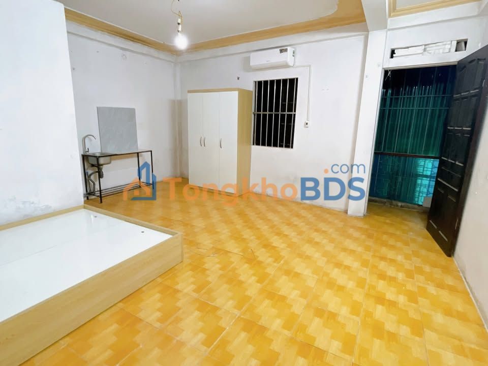 Cho Thuê CCMN 25m² Ngõ 24 Triều Khúc - Full Nội Thất, Giá 3.3 Triệu