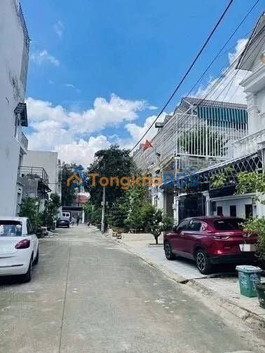 Nhà Nguyên Căn Thạnh Xuân 118m² - Giá 14 Triệu, Sẵn Sàng Ở Ngay
