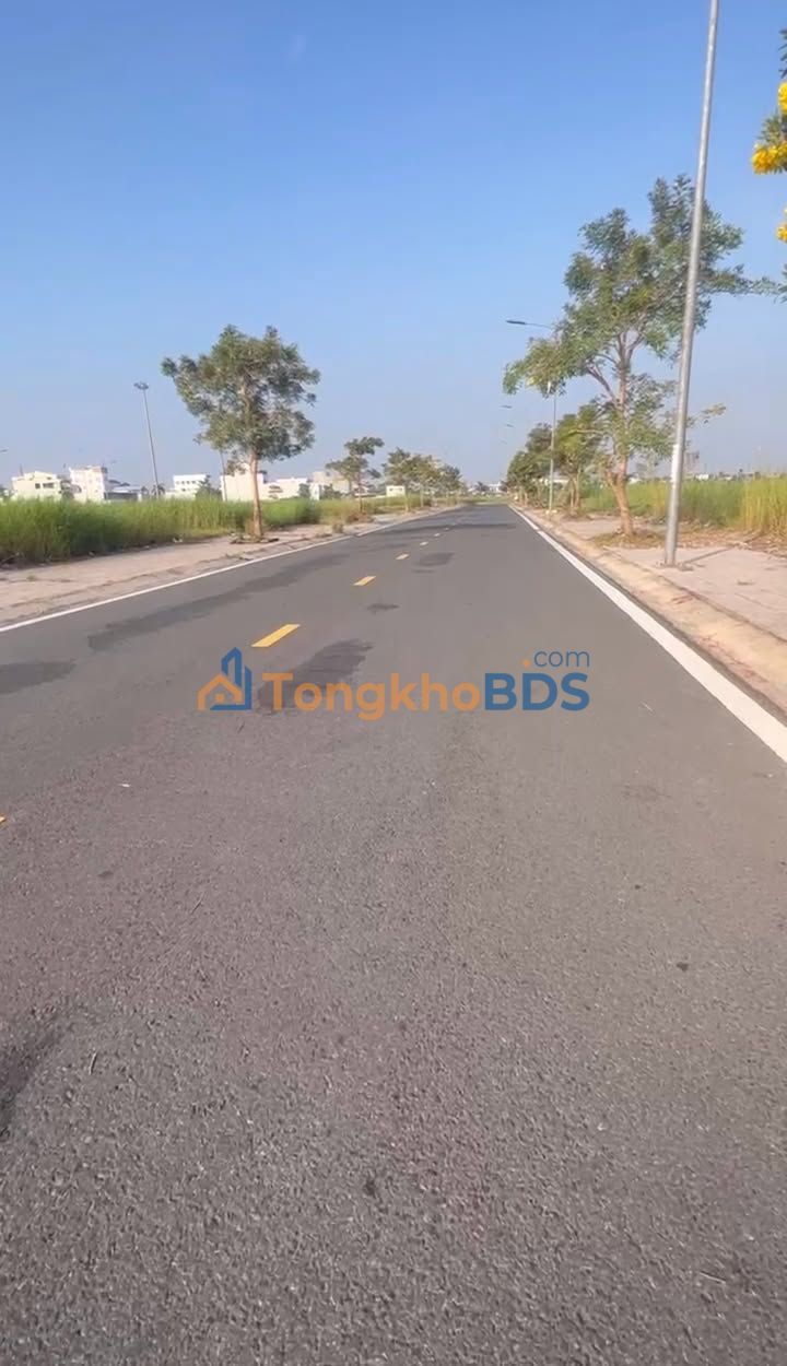 Đất nền Golden City Long Xuyên 200m² - Đầu tư sinh lời