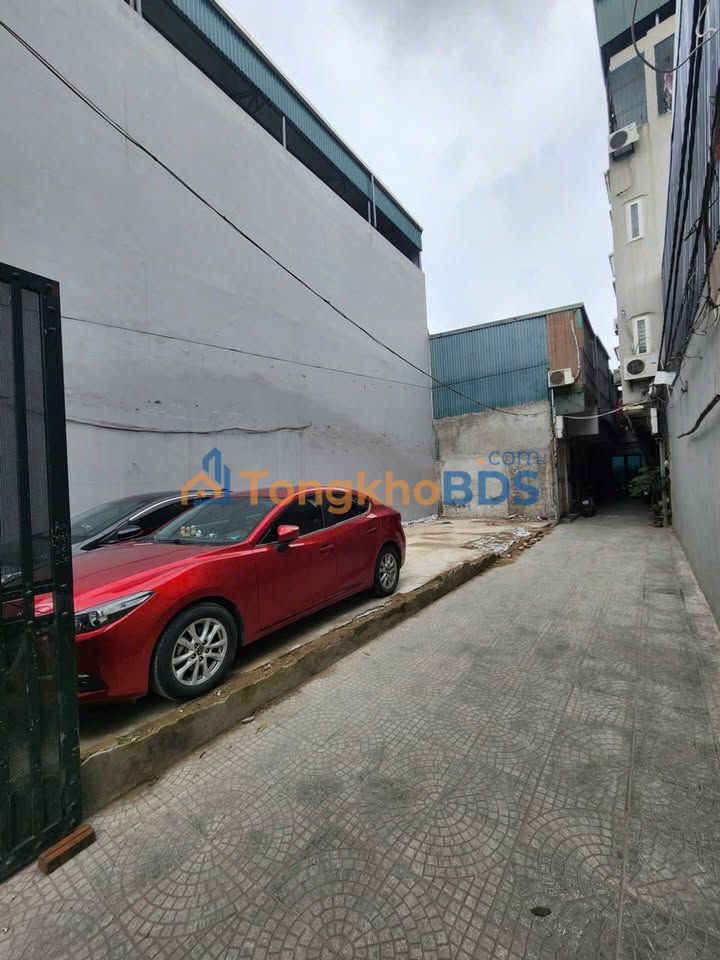 Bán Đất Hoàng Mai 63.7m² - Lô Góc 2 Thoáng, Ngõ 3 Ô Tô Tránh