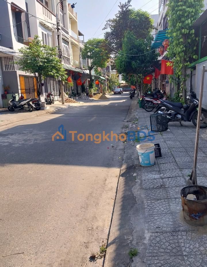 Nhà Sơn Trà 68m² - 3 Phút Ra Biển Đà Nẵng - Giá 6.5 Tỷ