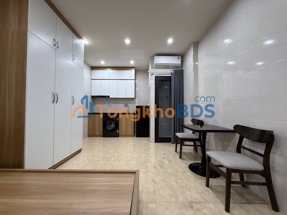 Cho thuê Studio Full đồ 15 Gốc Đề, Hai Bà Trưng - 4.6tr/tháng, 200m ra chợ