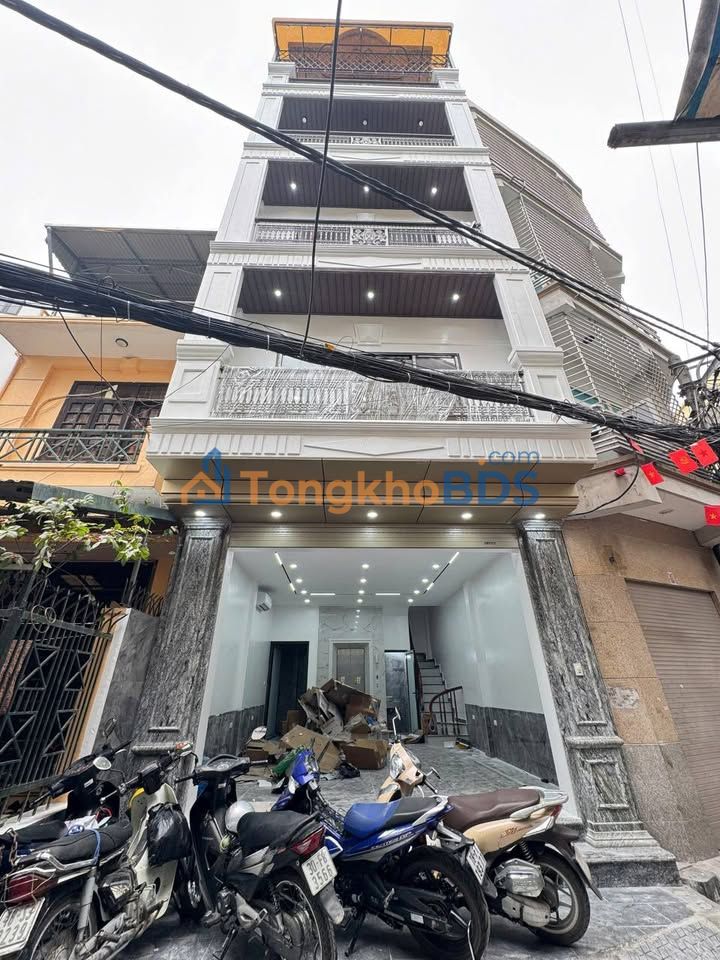 Nhà Mặt Phố Hoàng Mai 50m² - Kinh Doanh Sầm Uất - Thang Máy 17.9 Tỷ