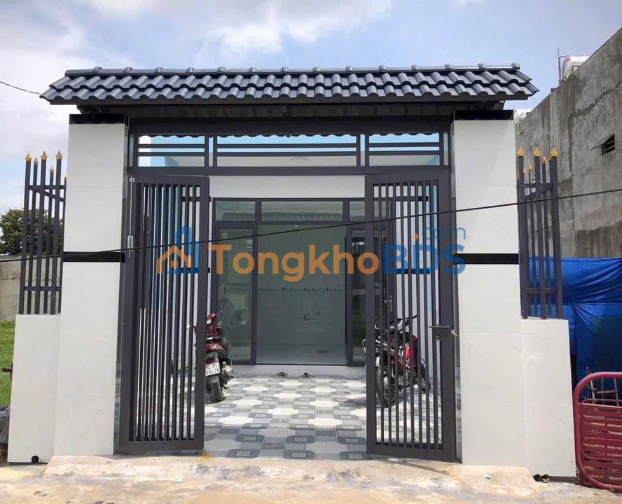 Nhà Chính Chủ Hóc Môn 100m² - Giá 850 Triệu, Sổ Riêng, Gần Chợ