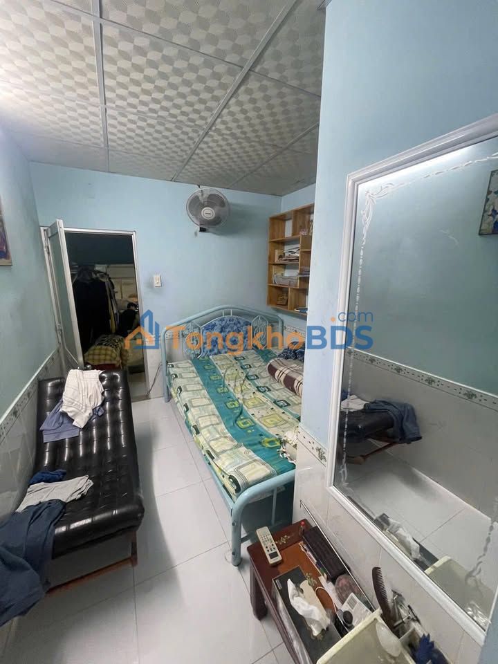 Nhà Phố 57m² Đông Hưng Thuận, Q12 - Giá 3.3 Tỷ, Sổ Hồng Riêng