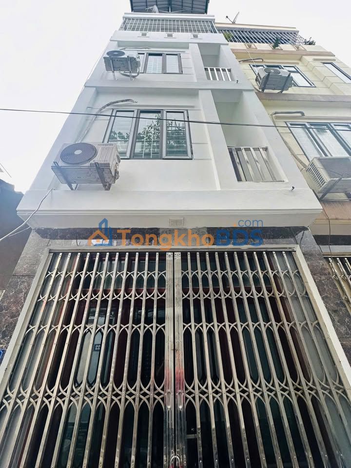 Nhà Phố Lụa Hà Đông 31m² Sổ Hồng Vuông Vắn - Sẵn Sàng Vào Ở Ngay